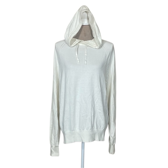 Tommy John Sweaters - EUC Tommy John Cream Hooded Sweater (N-1)